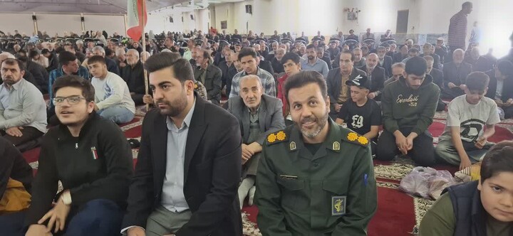تصاویر / اقامه نماز جمعه نهاوند