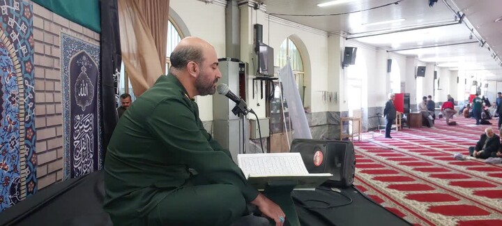 تصاویر / اقامه نماز جمعه نهاوند