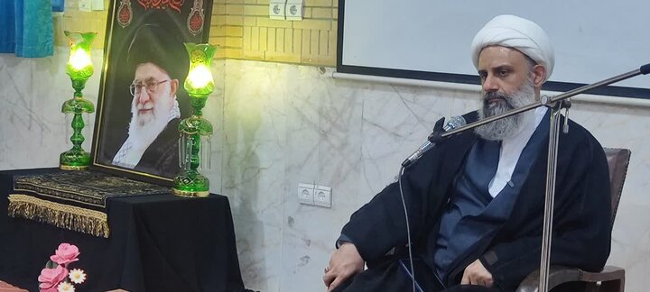 تصاویر/ نشست مدیر حوزه های علمیه خواهران با کادر و اساتید مدرسه علمیه خواهران کنگان