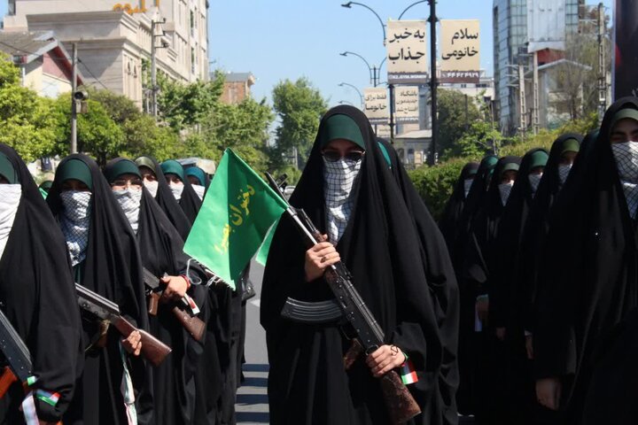 تصاویر/ رزمایش بزرگ «بانوان جان فدای ایران» در شهرستان بابل