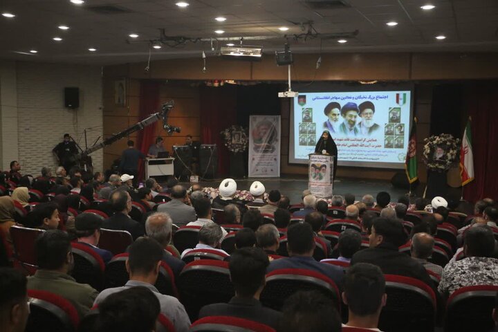 تصاویر/ اجتماع  نخبگان و فعالین مهاجر افغانستانی