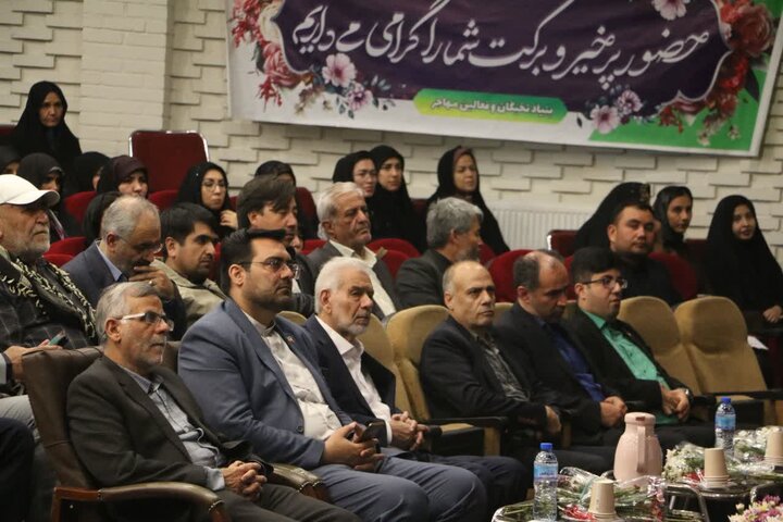 تصاویر/ اجتماع  نخبگان و فعالین مهاجر افغانستانی