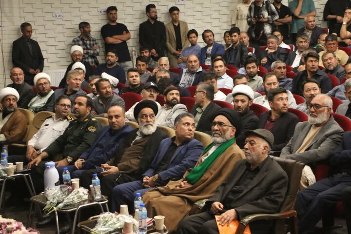 تصاویر/ اجتماع  نخبگان و فعالین مهاجر افغانستانی