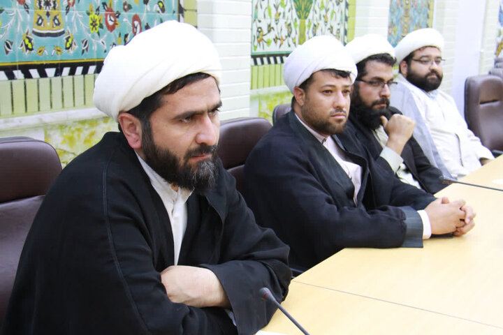 بررسی ابعاد «جنگ تحمیلی سوم» در نشست نخبگانی علمای چهارمحال و بختیاری