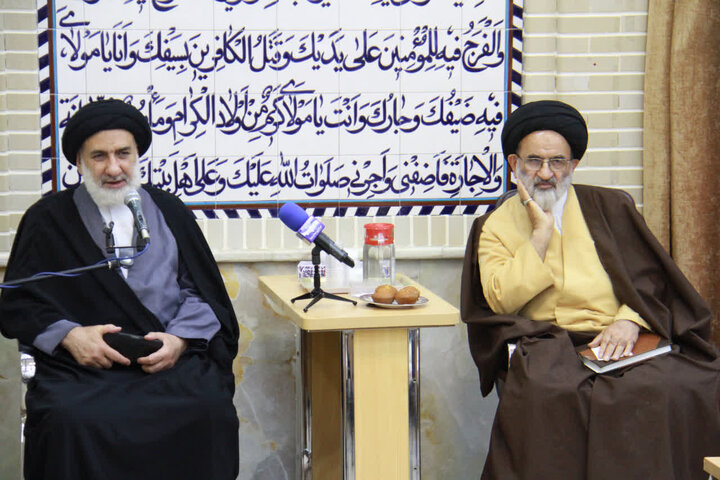 بررسی ابعاد «جنگ تحمیلی سوم» در نشست نخبگانی علمای چهارمحال و بختیاری