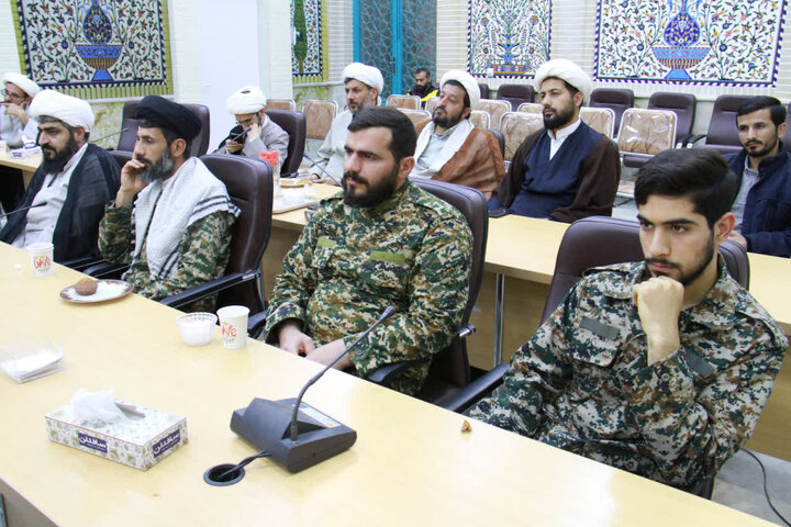 بررسی ابعاد «جنگ تحمیلی سوم» در نشست نخبگانی علمای چهارمحال و بختیاری