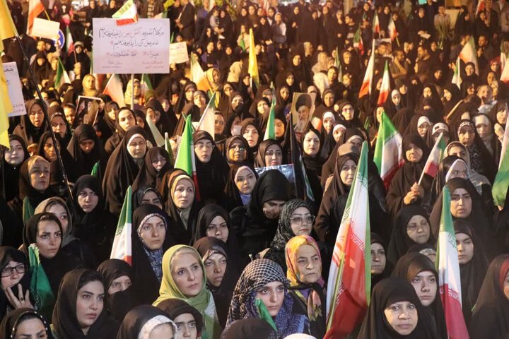 تصاویر/ پنجاه و ششمین شب اجتماع مردمی در قرچک