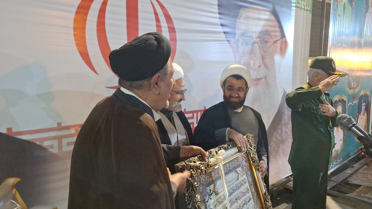 مراسم باشکوه و اجتماع مردمی شهر دهدشت