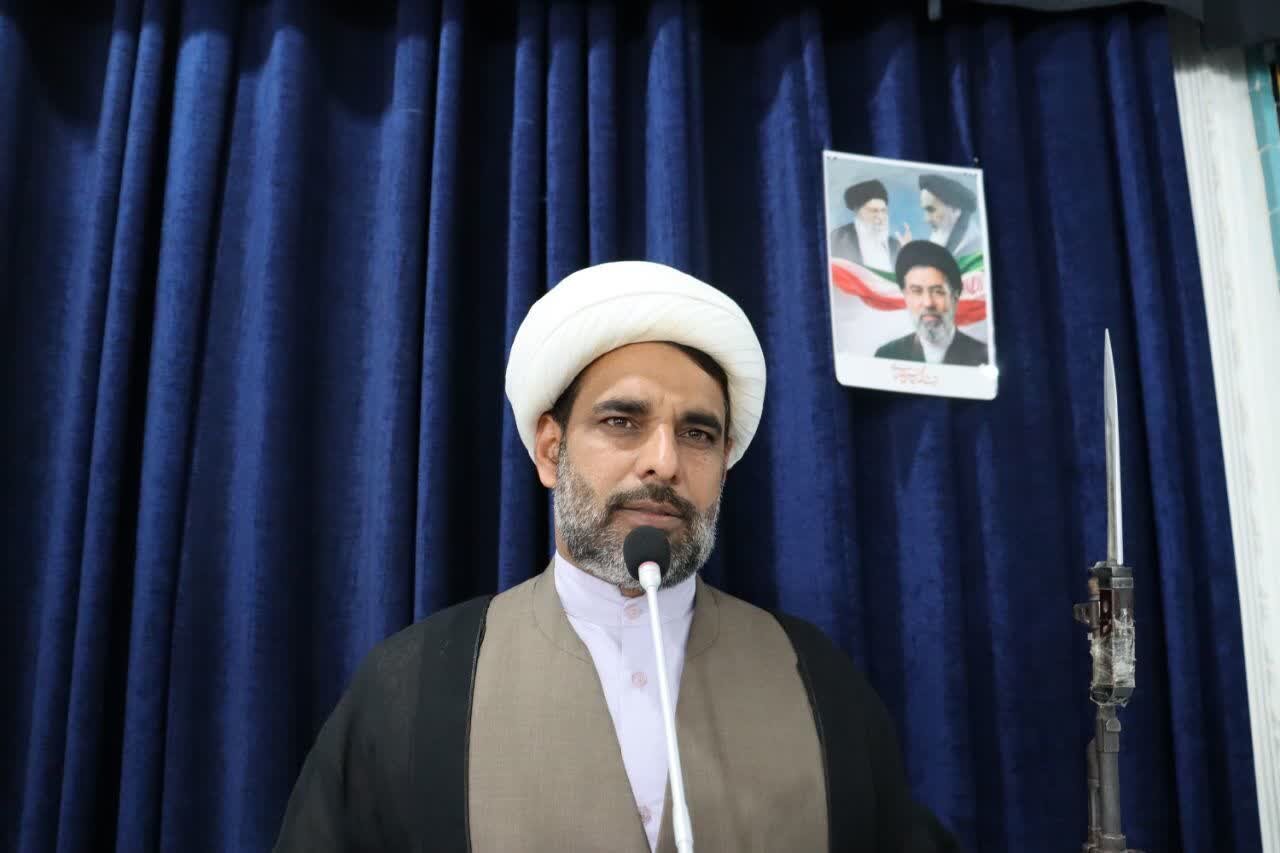 وظیفه مسئولین در برابر خباثت رسانه ای دشمن، اطلاع رسانی سریع و دقیق به مردم است
