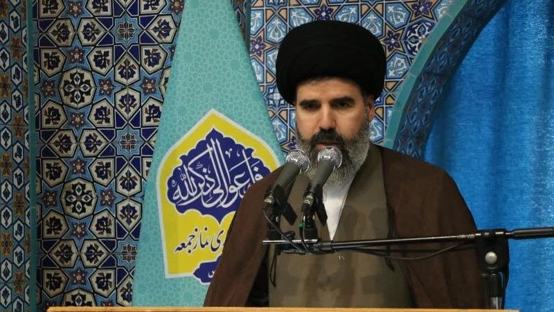 دشمن با ترویج بدبینی درصدد ایجاد اختلاف میان مردم و مسئولان است