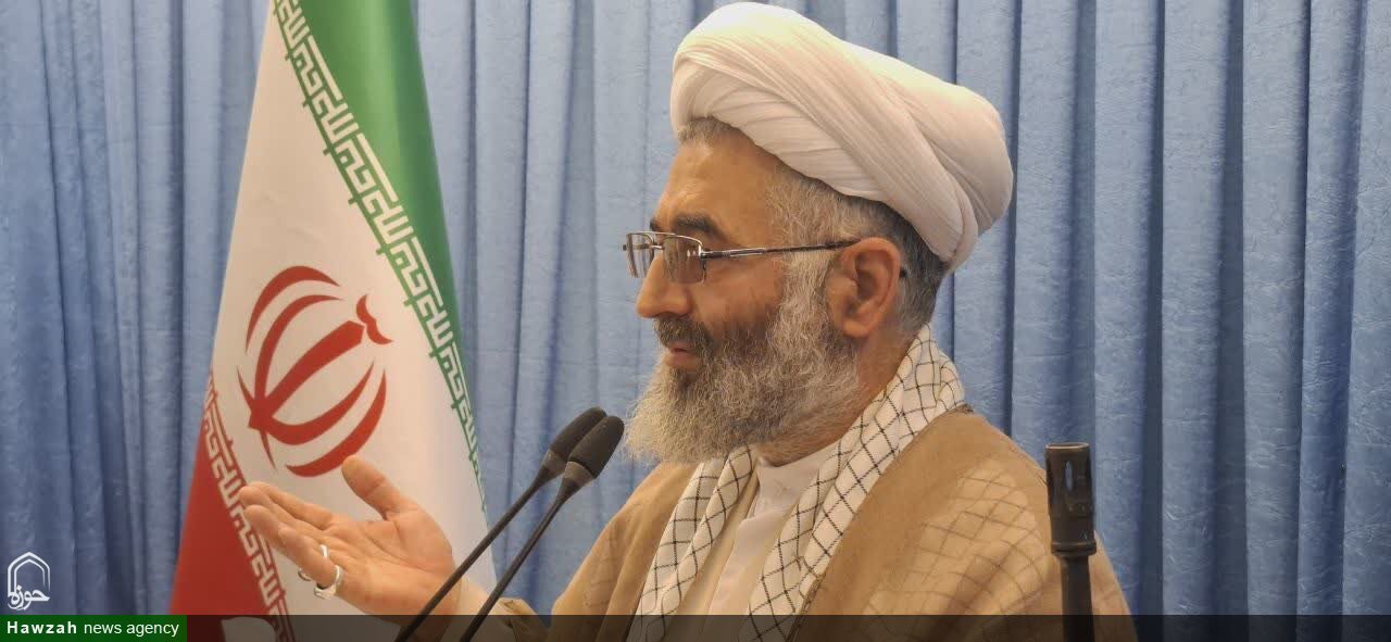 تلاش دشمن برای ایجاد اختلاف، نشان‌دهنده ذلت آن‌ها است