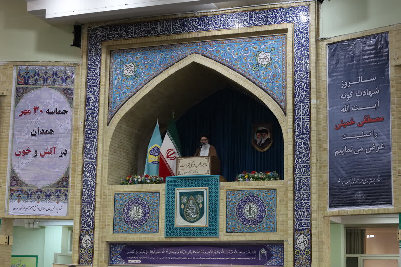 امروز ۹۰ میلیون ایرانی پشتیبان نیروهای مسلح هستند