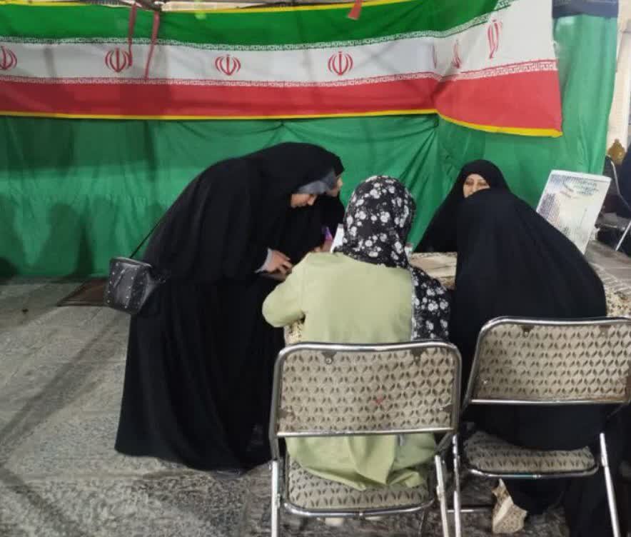 میزبانی مسجد جامع یزد از پویش تربیتی «دختر نمونه» در دهه کرامت/ تبیین الگوی دختر مسلمان ایرانی+عکس