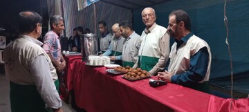 تصاویر/ خدمت رسانی موکب «ستاد پشتیبانی فرهنگی جبهه مقاومت بخش لاله آباد» در شهر زرگر