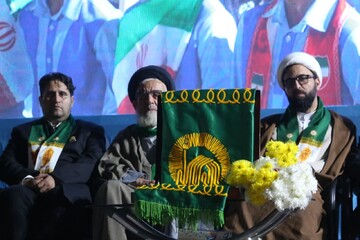 تصاویر/ حضور خادمان امام رضا(ع) در شهر کاکی