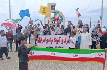 تصاویر/ راهپیمایی اهل سنت بوشهر با شعار مرگ بر آمریکا
