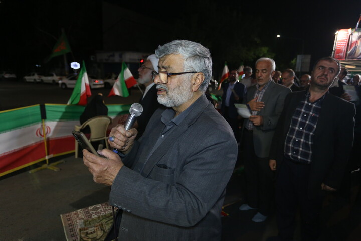 تصاویر / پنجاه و پنجمین شب تجمع مردم انقلابی اصفهان در خیابان‌ها و میدان‌های شهر