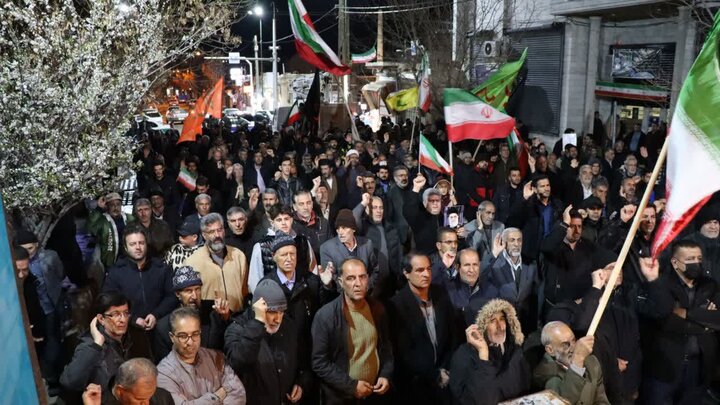تصاویر / پنجاه و پنج شب، پنجاه و پنج حضور؛ مردم شهرستان تکاب پای کار انقلاب