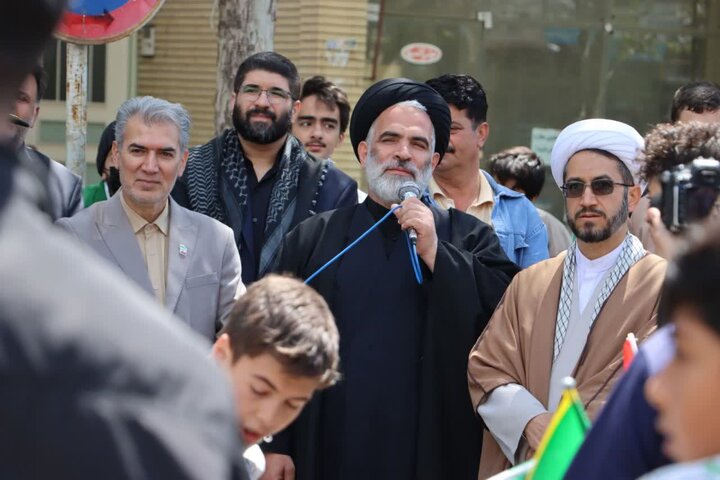 تصاویر/ اجتماع بزرگ دوچرخه سواری« سربازان  سیدعلی» به همت مدرسه علمیه امام علی علیه السلام سلماس
