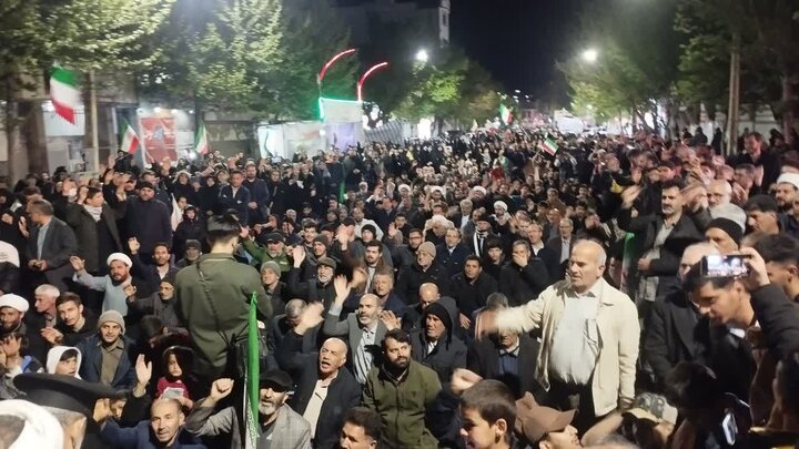 تصاویر/ خونخواهی رهبر شهید؛ شعار اصلی تجمع پنجاه و پنجم مردم شهرستان میاندوآب