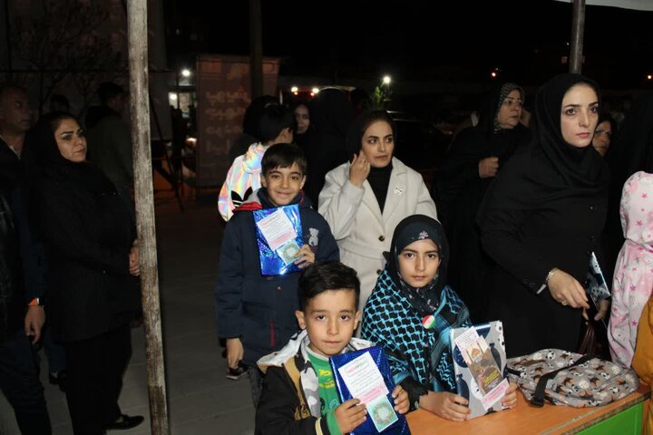 تصاویر/ ازبرگزاری موکب قرآنی، فرهنگی ،مذهبی و آموزشی دانش‌آموزی در ماکو با محوریت «مدرسه  در میدان»