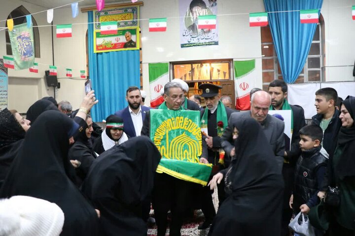 تصاویر/ حضور کاروان زبر سایه خورشید در سلماس