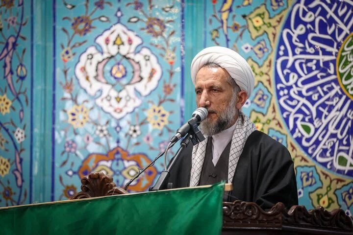 تصاویر / حضور امام جمعه قزوین در جمع مردم محمدیه