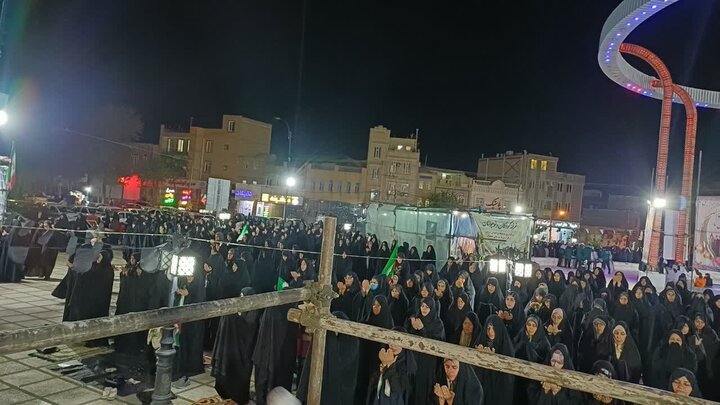 تصاویر/اقامه نماز استغاثه به امام زمان (عج)در زرندیه