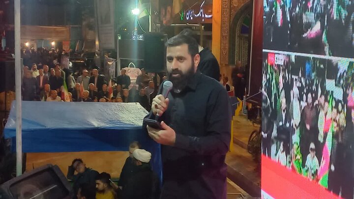 تصاویر / اقتدار مردم انقلابی شهرستان گرمسار در میدان امام خمینی ره