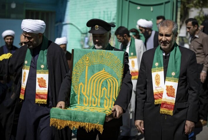 تصاویر/ خدام رضوی مهمان دانش‌آموزان «ادبستان خشت اول» سمنان