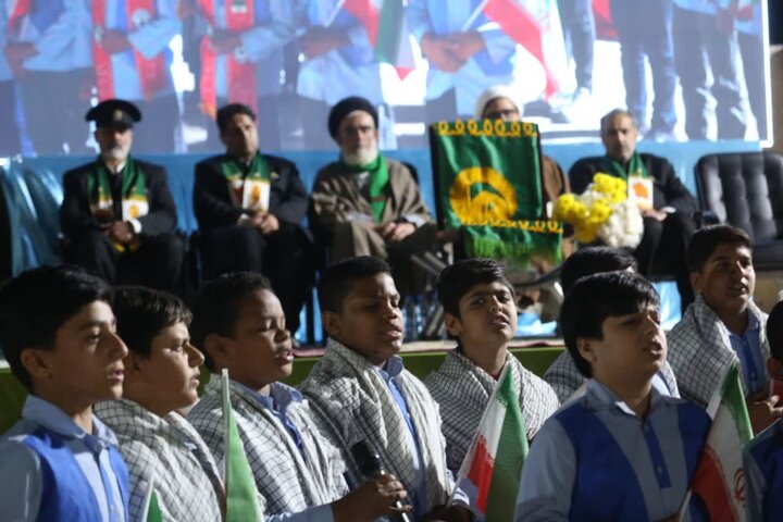 تصاویر/ حضور خادمان امام رضا(ع) در شهر کاکی