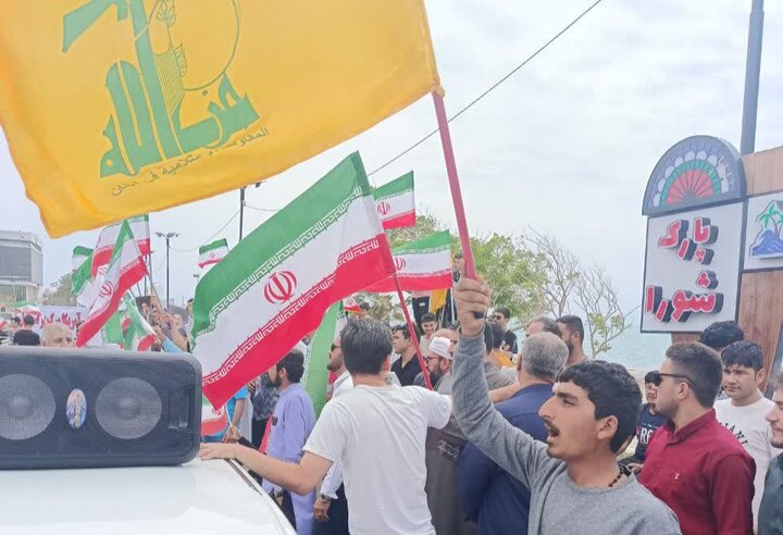 تصاویر/ راهپیمایی اهل سنت بوشهر با شعار مرگ بر آمریکا