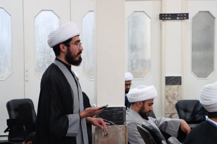 تصاویر/ نشست هم‌اندیشی فعالان جهادی مدرسه علمیه آیت‌الله مجتهدی و آیت‌الله حق‌شناس