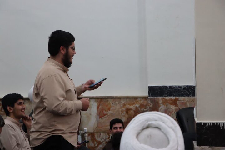 تصاویر/ نشست هم‌اندیشی فعالان جهادی مدرسه علمیه آیت‌الله مجتهدی و آیت‌الله حق‌شناس