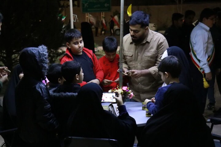 تصاویر/ کافه رستوران قرآنی در میدان پرواز کرمان