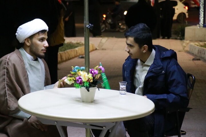 تصاویر/ کافه رستوران قرآنی در میدان پرواز کرمان