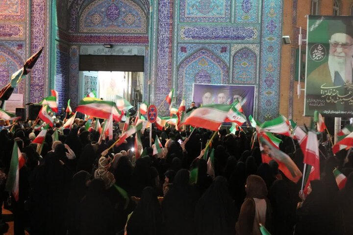 تصاویر/ پنجاه و هفتمین شب اجتماع مردمی در قرچک