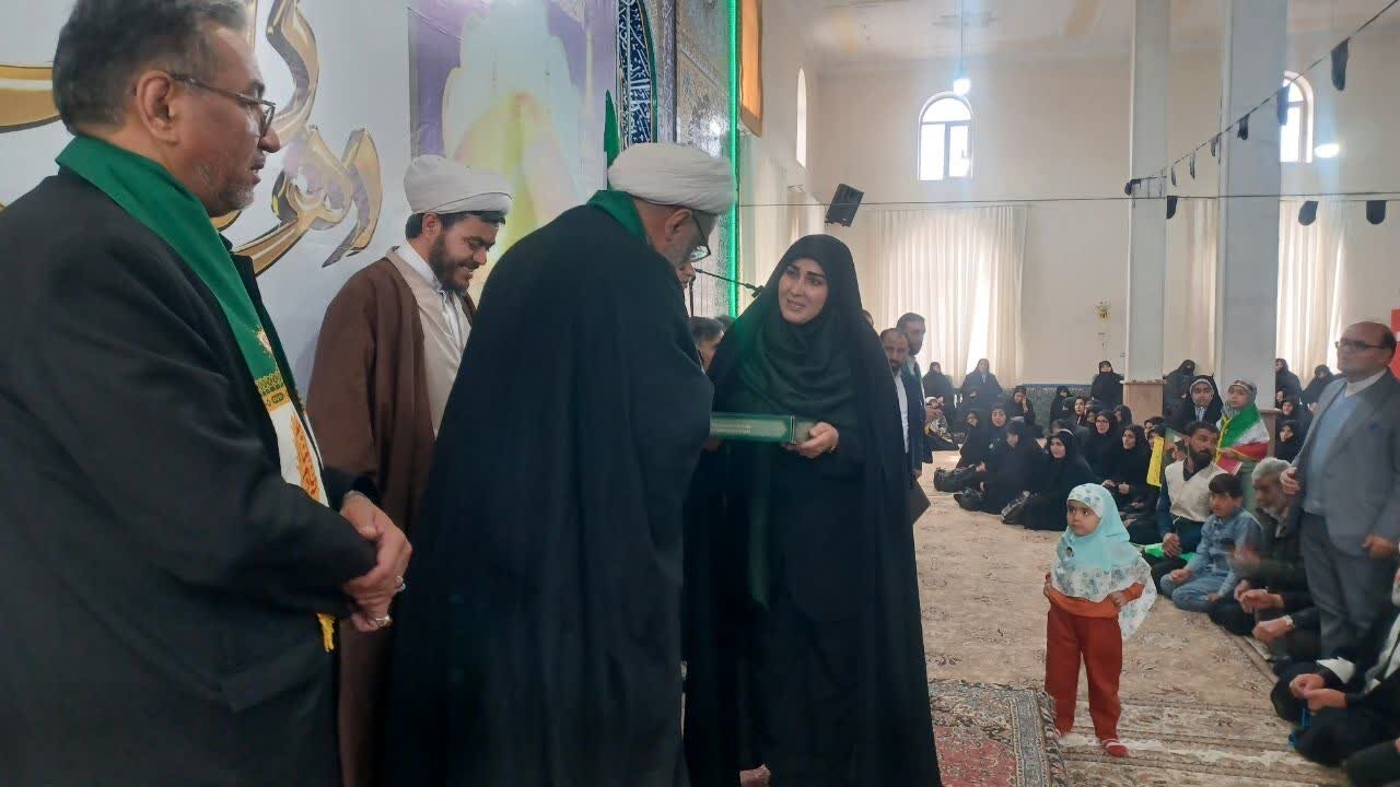 میزبانی شهرستان باروق از کاروان زیر سایه خورشید+ تصاویر