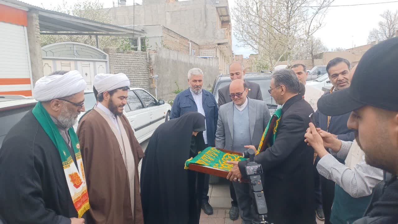 میزبانی شهرستان باروق از کاروان زیر سایه خورشید+ تصاویر