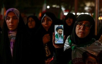 تصاویر/ اجتماع حمایت از وطن در منیریه تهران