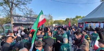 فیلم| مراسم گرامیداشت شهیدان دهقان، امیدواری و ساجدی فر در جوار مزار شهید گمنام در اراک