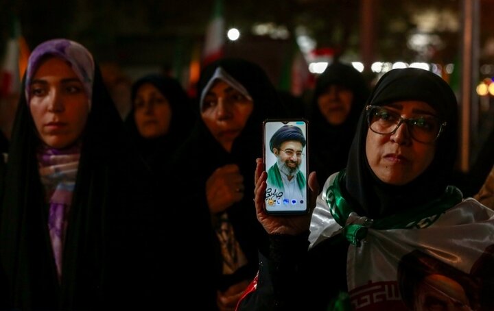 تصاویر/ اجتماع حمایت از وطن در منیریه تهران