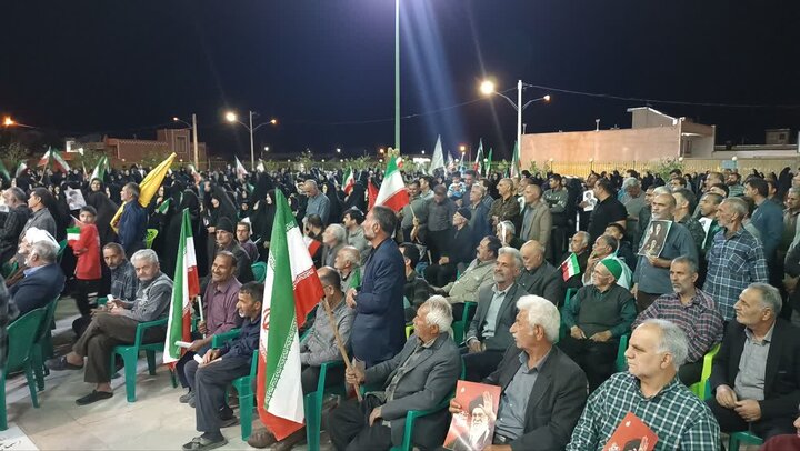 تصاویر/حضور کاروان زیر سایه خورشیددر تجمع مردمی شهر ابوزیدآباد