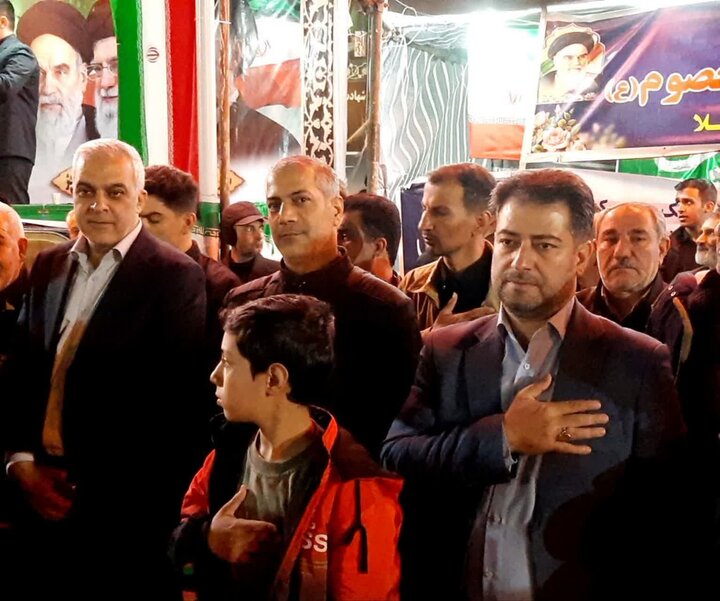 تصاویر/ پنجاه و شش شب، پنجاه و شش حماسه؛ مردم شهرستان شاهین دژ پای کار انقلاب