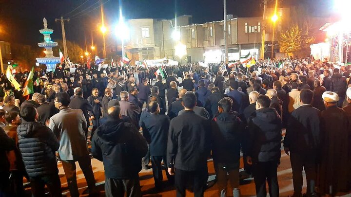 تصاویر/ پنجاه و شش شب، پنجاه و شش حماسه؛ مردم شهرستان شاهین دژ پای کار انقلاب