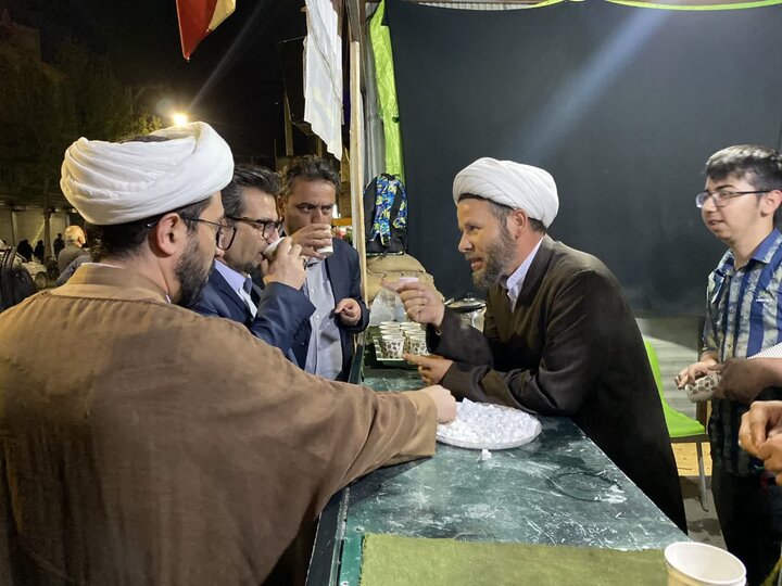 تصاویر/ استمرار فعالیت های جهادی طلاب میاندوآب در جنگ رمضان