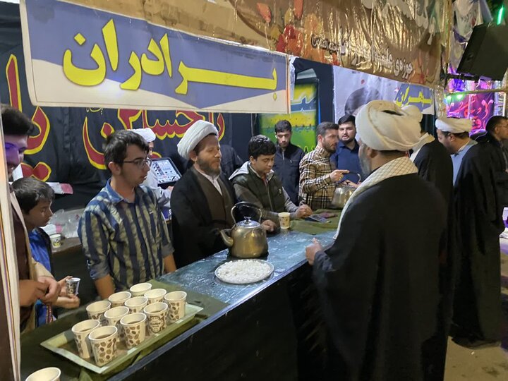 تصاویر/ استمرار فعالیت های جهادی طلاب میاندوآب در جنگ رمضان