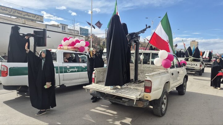 تصاویر /  رزمایش بزرگ «دختران جان‌فدا» در رزن