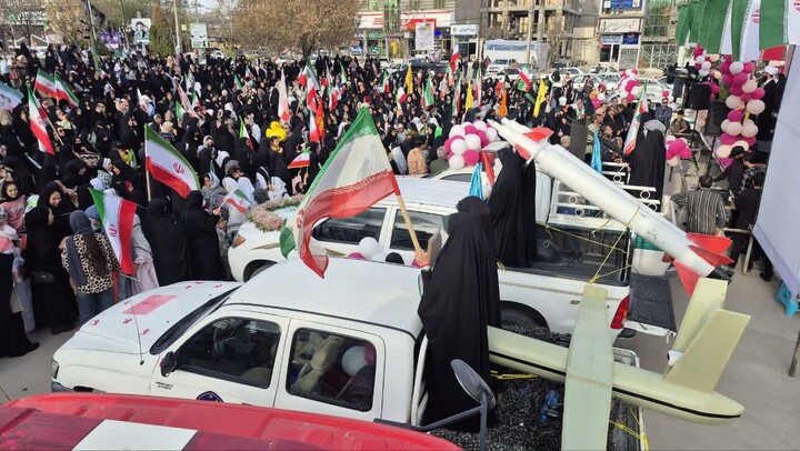 تصاویر /  رزمایش بزرگ «دختران جان‌فدا» در رزن