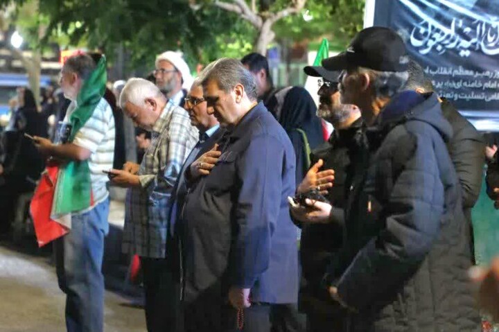 تصاویر/ پنجاه و ششمین شب اجتماعات مردمی «شب‌های اقتدار» در سمنان
